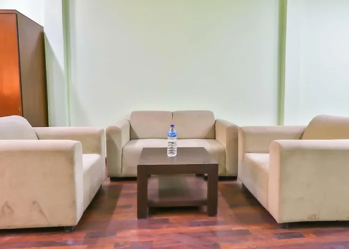 Hotel Oyo 635 Layata 3*
